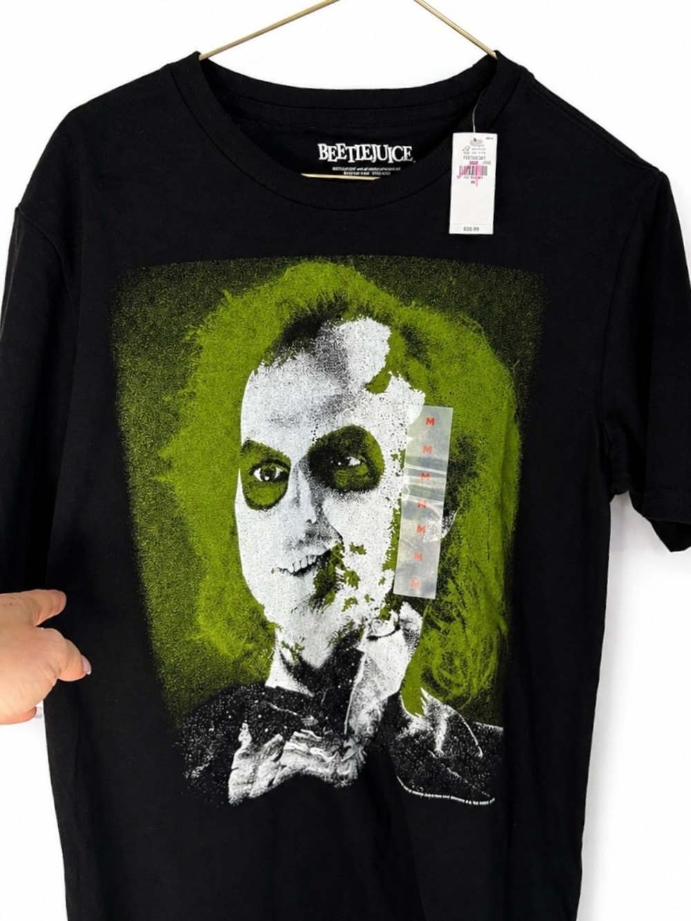 BEETLEJUICE NWT Graphic Tee Men’s Size Medium Black Movie Horror Goth Shirt